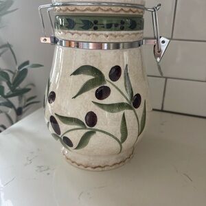 Oneida Hand-Painted Olivetto Ceramic Jar NEW